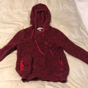 Long sleeve sweater with hood